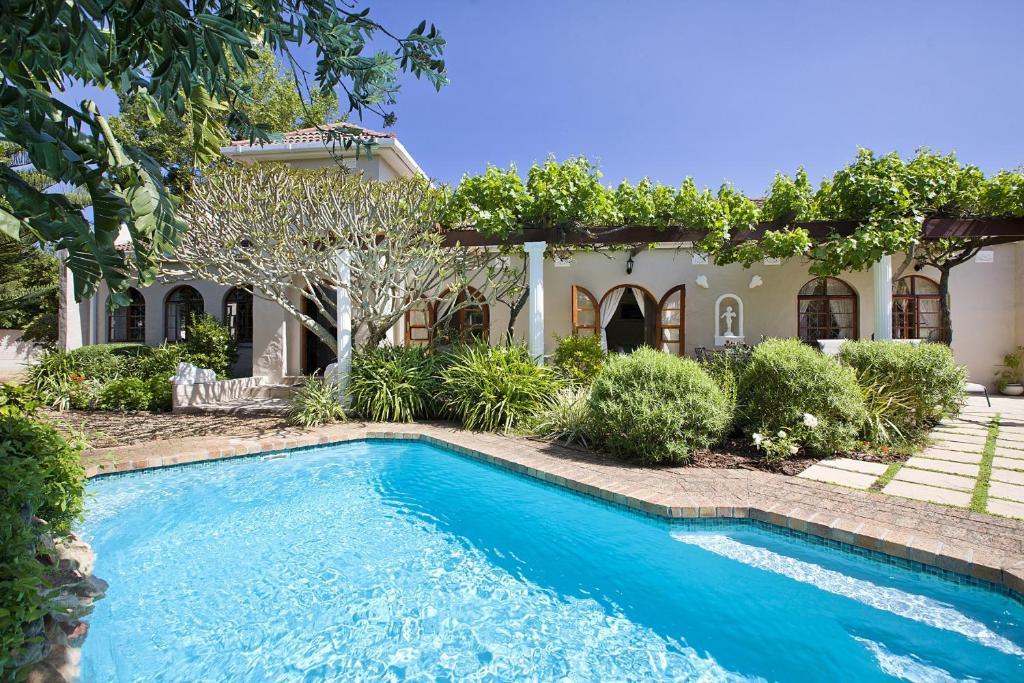 \u00BFCu\u00E1les son los mejores hoteles cerca de Norval Foundation? Ciudad del Cabo Habitación foto