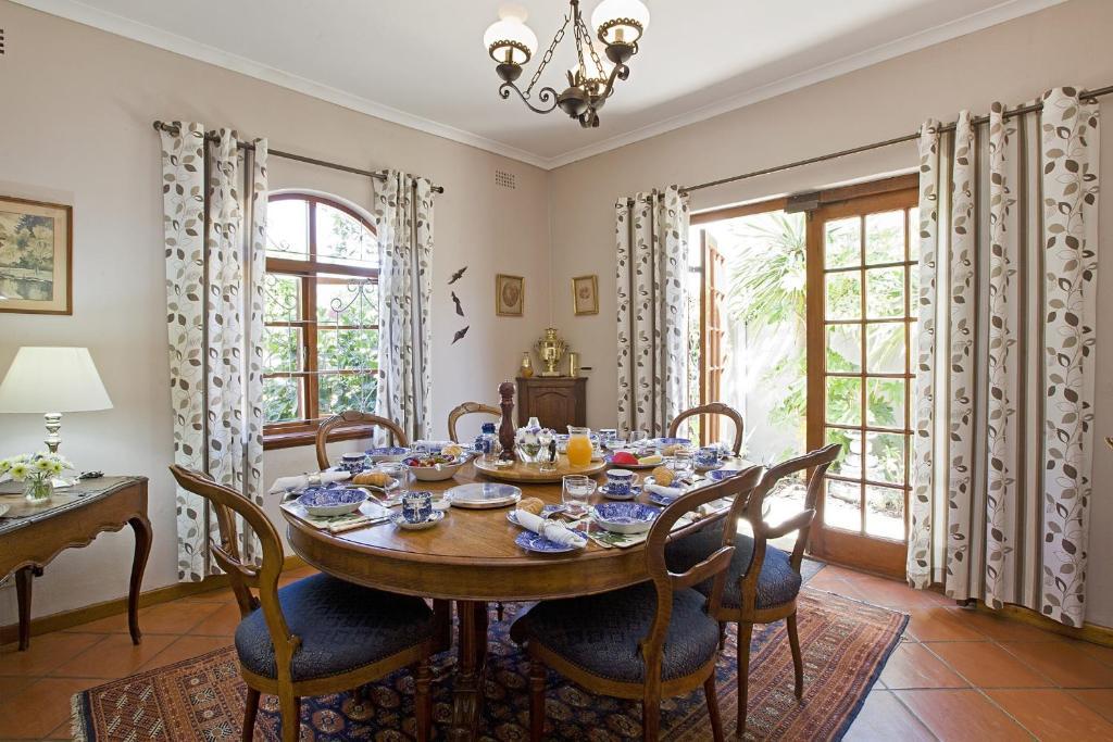 \u00BFCu\u00E1les son los mejores hoteles cerca de Norval Foundation? Ciudad del Cabo Exterior foto
